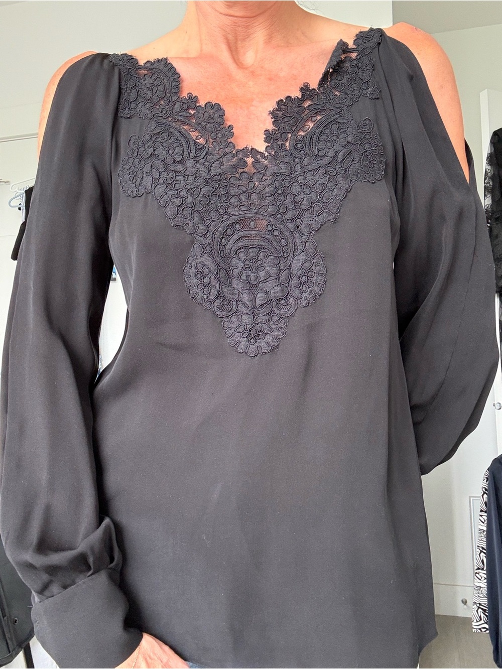 Elie Tahari Black Lace-Trim Cold-Shoulder Blouse
